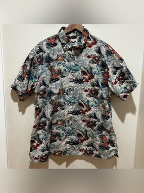 Yiume Turbulence with Sharks at Sea Men’s Resort Wear Button Down Hawaiian Shirt